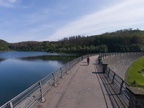 Vorschauansicht der Staumauer der Hasper Talsperre