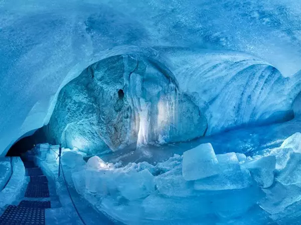 Vorschauansicht einer Eishöhle